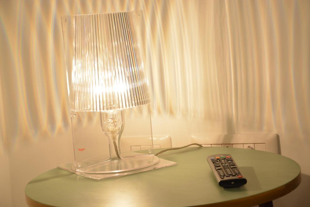 Dimora Megaride Bed & Breakfast Napoli Bagian luar foto